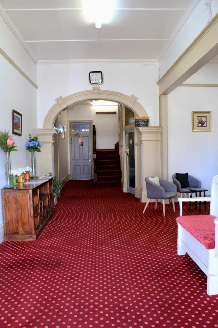 Club Hotel Glen Innes Eksteriør billede